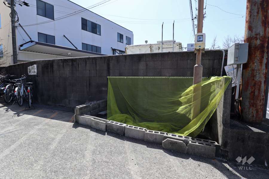 ゴミ置き場