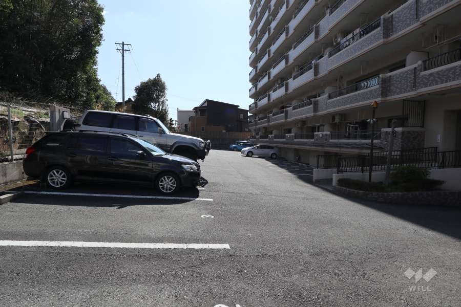 敷地内駐車場（屋外平面式）