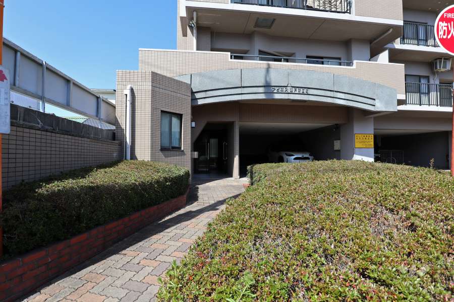 エントランスアプローチ