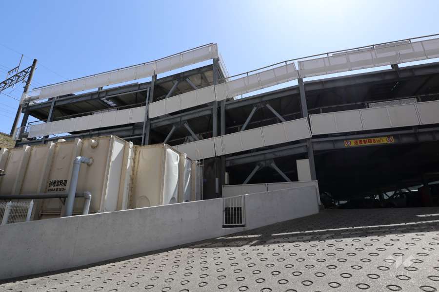 敷地内駐車場（自走式立体）