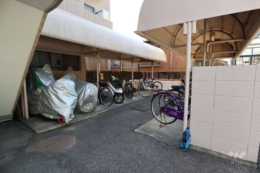 駐輪場、バイク置場