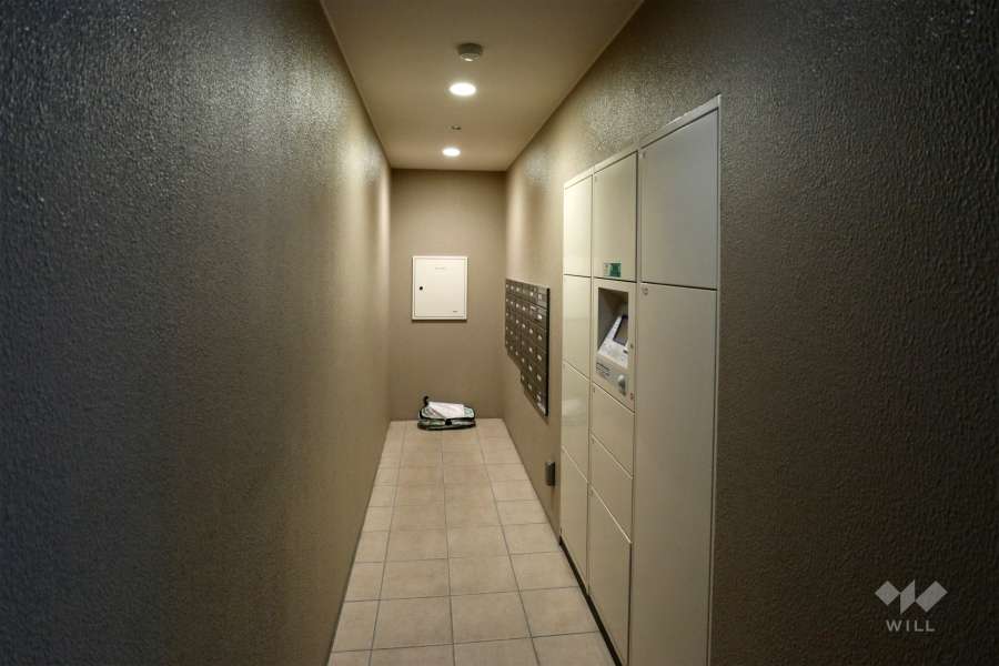 宅配ボックスと共用ポスト