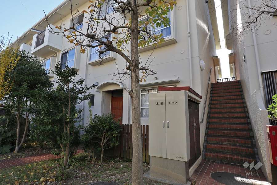 住戸へのアプローチ