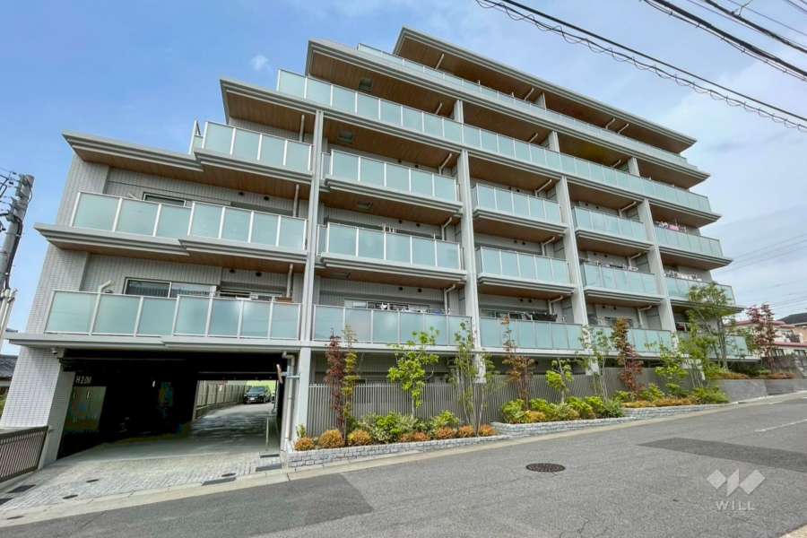 プラセシオン徳重の外観（南側から）