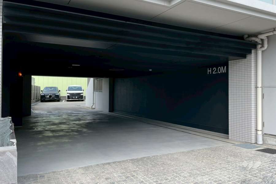 駐車場の出入口