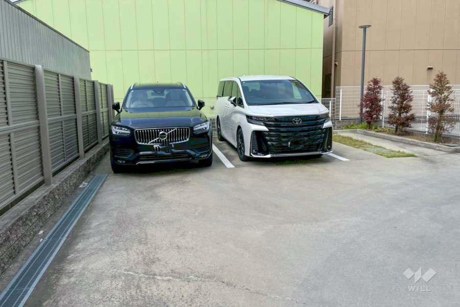 敷地内駐車場（屋外平面式）
