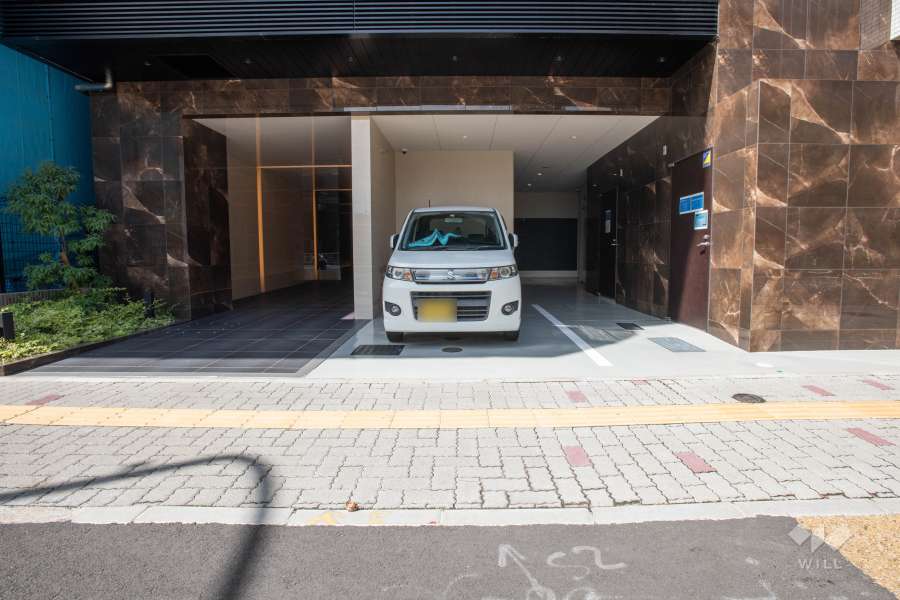 敷地内駐車場（屋外平面式）