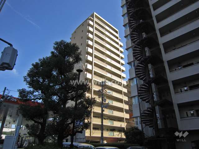 ネバーランド江坂の外観（南西側から）
