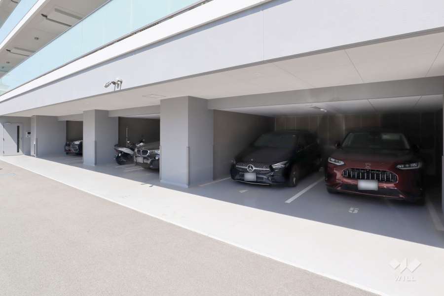 敷地内駐車場（屋内平面式）