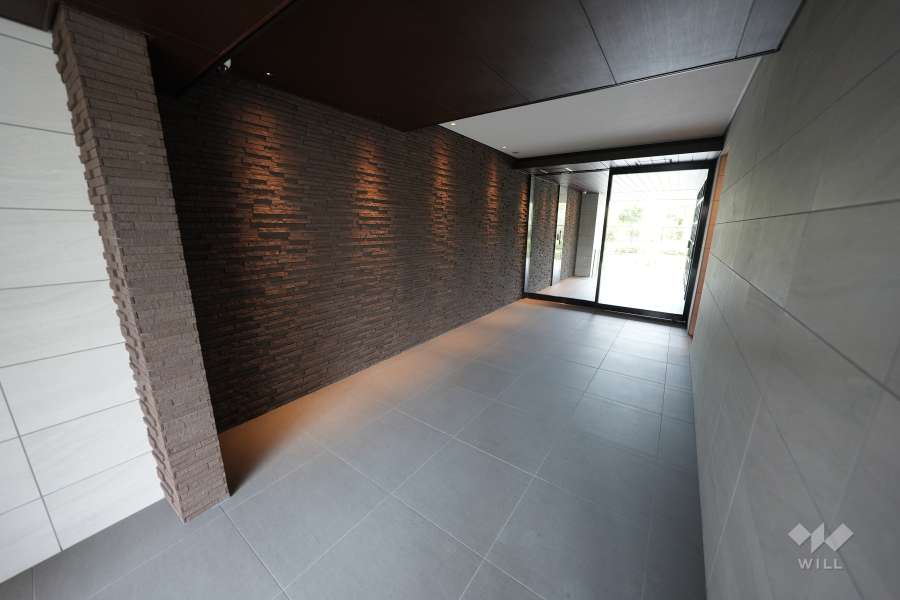 エントランスホール