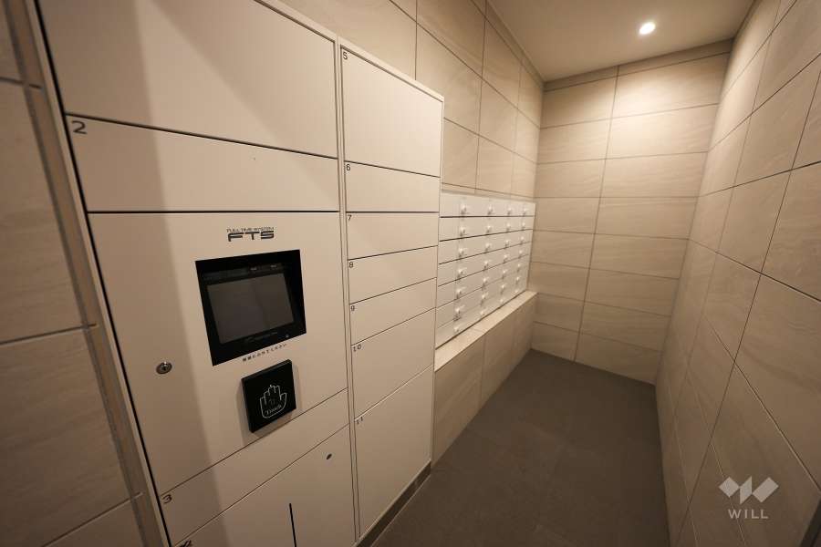 共用ポストと宅配ボックス