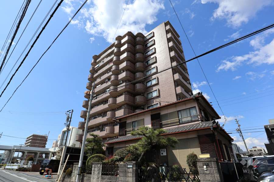 レインボー新瀬戸の外観（南東側から）