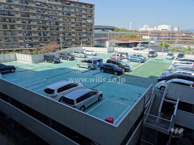 駐車場棟（上から）