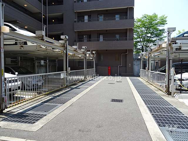 敷地内駐車場（屋外機械式）