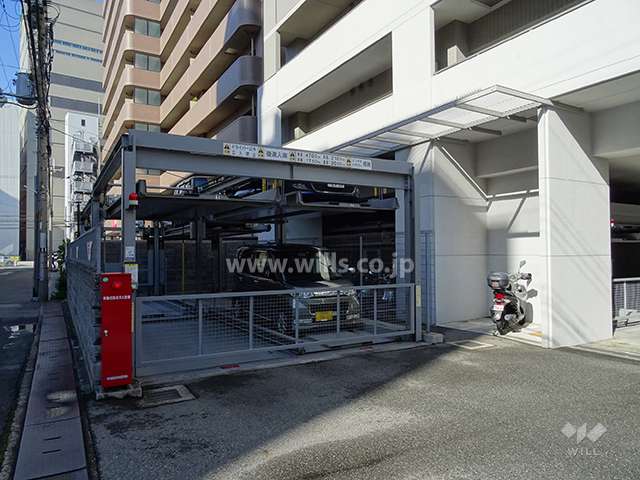 敷地内駐車場（屋外機械式）