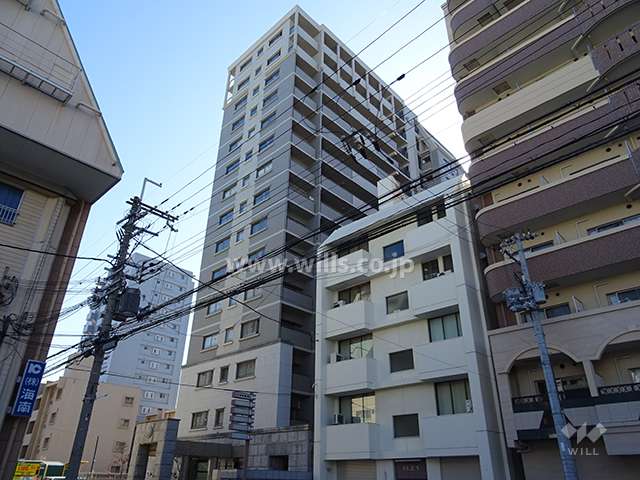 セイワパレス江坂広芝町の外観（北西側から）