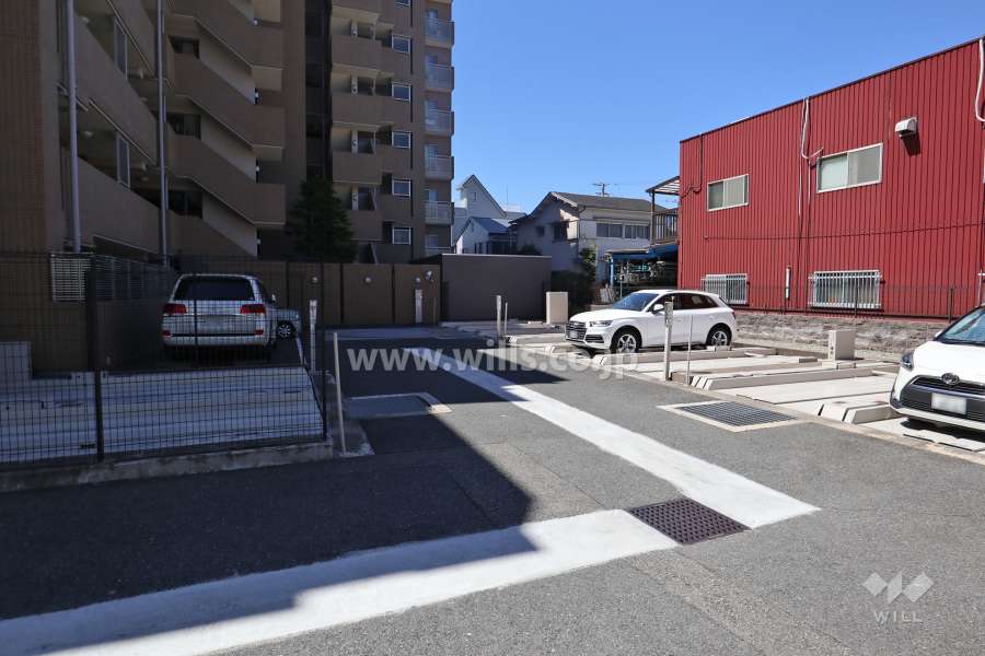 敷地内駐車場（屋外機械式）