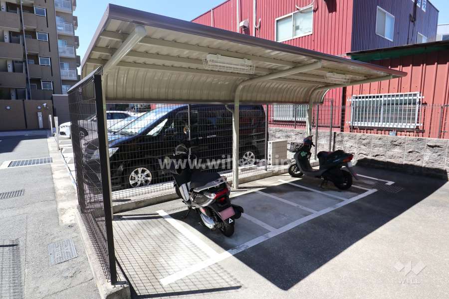 バイク置き場