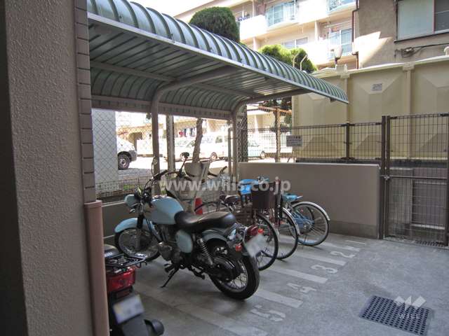 バイク置場