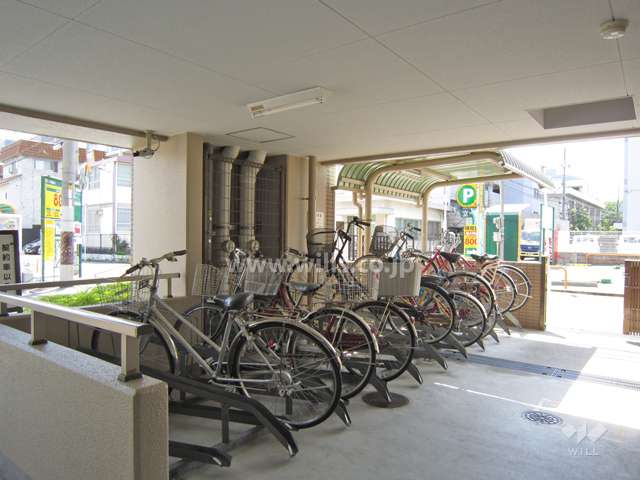 駐輪場