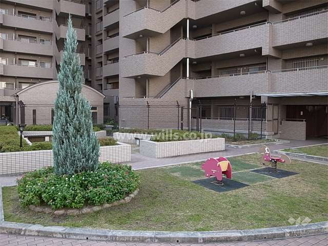 エターナルガーデン。緑豊かで、くつろげる空間です。