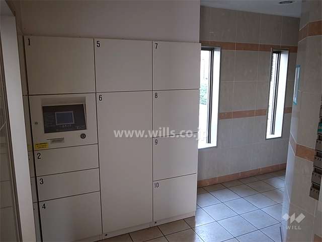 センターウイングの宅配ボックス