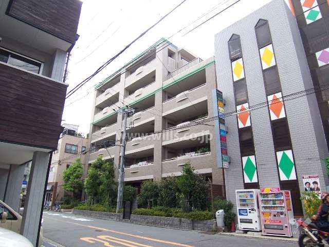 ディークラディア吹田・千里丘の外観（南東側から）