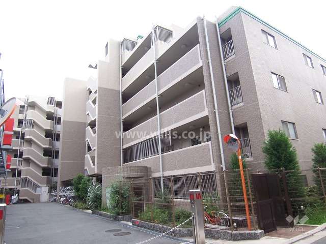 ディークラディア吹田・千里丘の外観（北東側から）