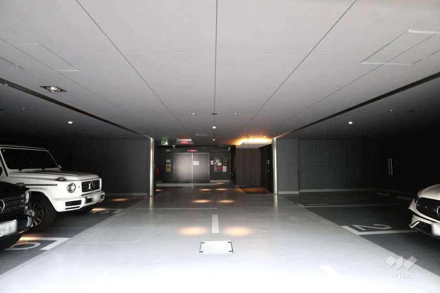 敷地内駐車場（屋内平面式）