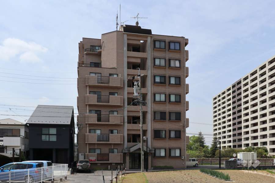 ピースフル大府の外観（東側から）