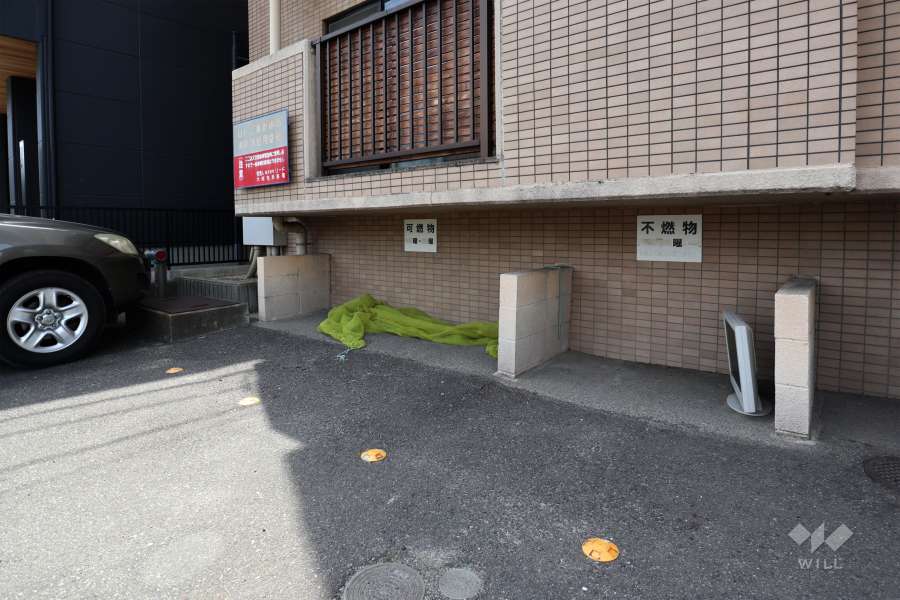 ゴミ置き場