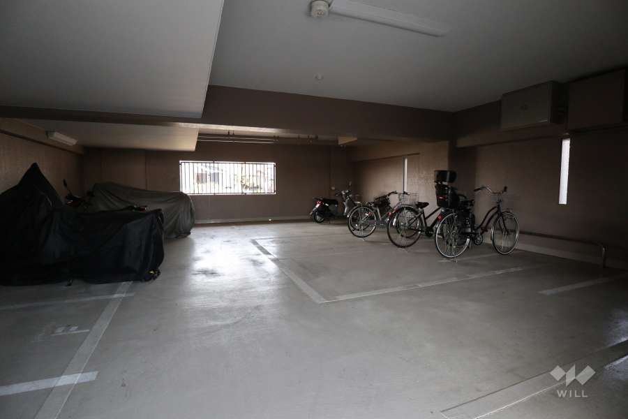 駐輪場、バイク置場