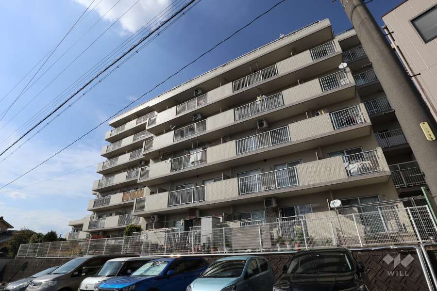 メイツ大府の外観（南東側から）