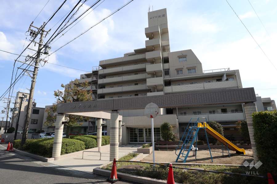 メイツ大府の外観（北西側から）