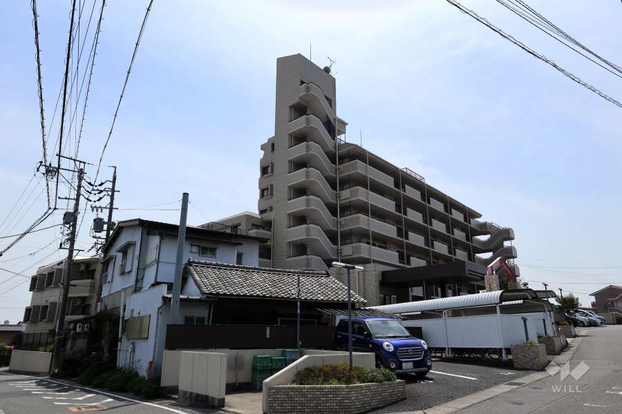 エクレール大府の外観（北東側から）