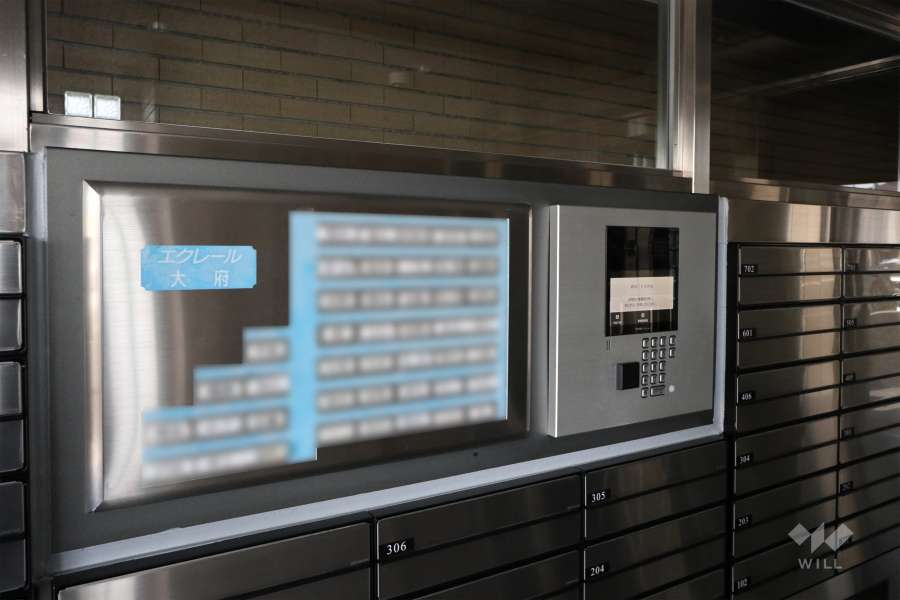 オートロックの操作盤、案内板