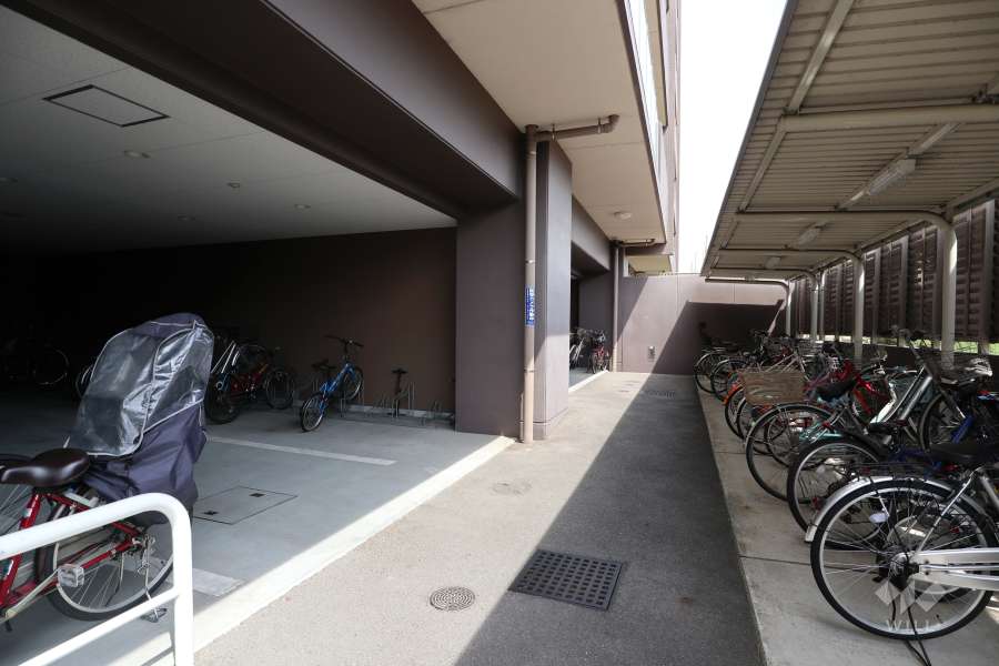 駐輪場