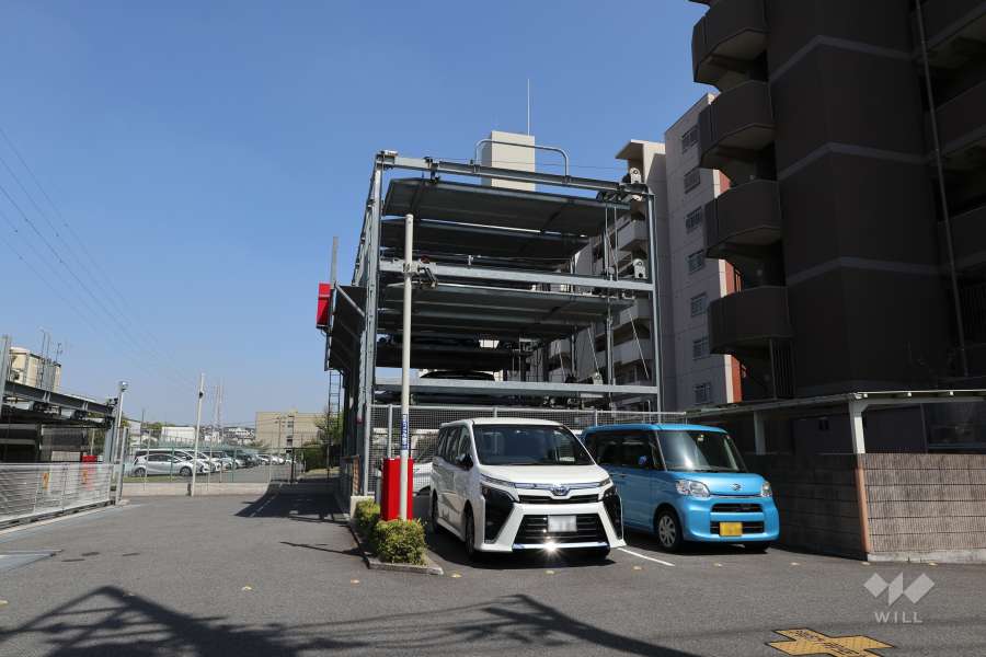 敷地内駐車場（屋外平面式、屋外機械式）
