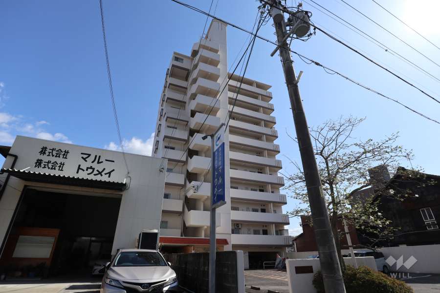 ファミール瀬戸の外観（北東側から）