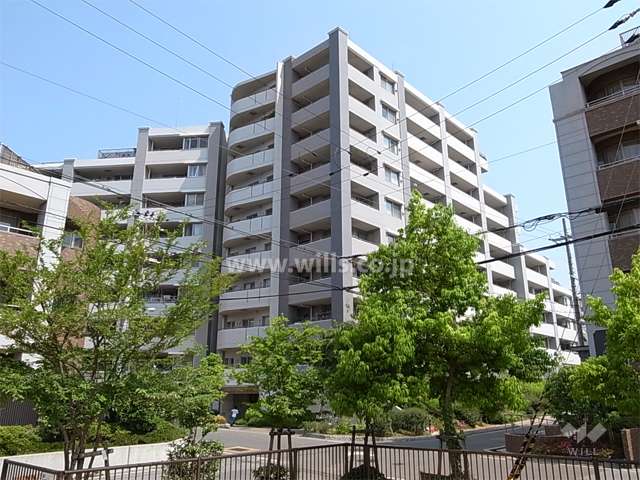 サンマンションアトレ千里山アルクレールの外観（南東側から）