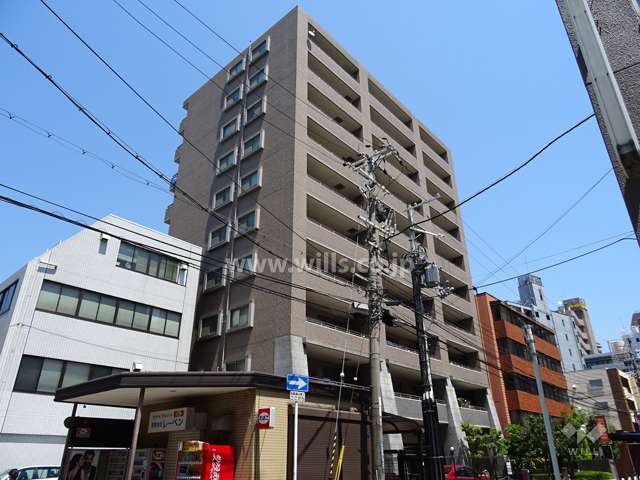 ディークラディア江坂の外観（南西側から）