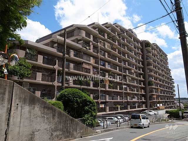 千里台スカイハイツC棟の外観（北西側から）