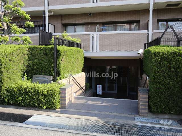 エントランスアプローチ