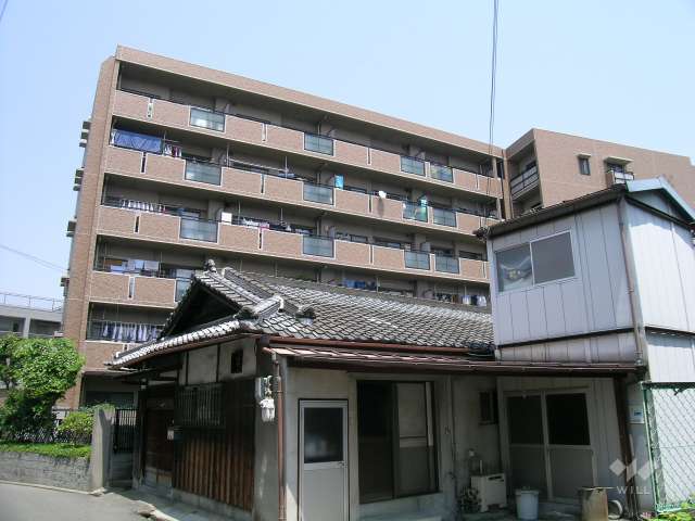 グリーンコーポ豊中南の外観（南側から）