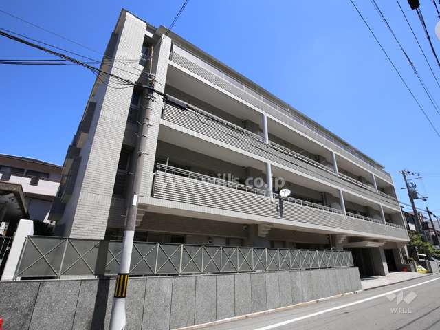 パークハイム豊中南桜塚の外観（南側から）