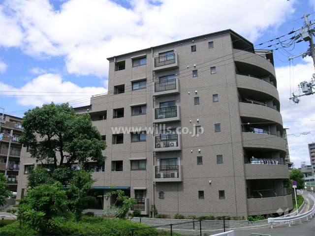 グランドメゾン豊中の外観（南側から）
