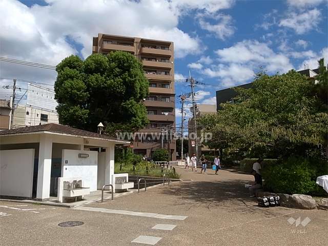 大門公園から見たリーガル豊中北桜塚