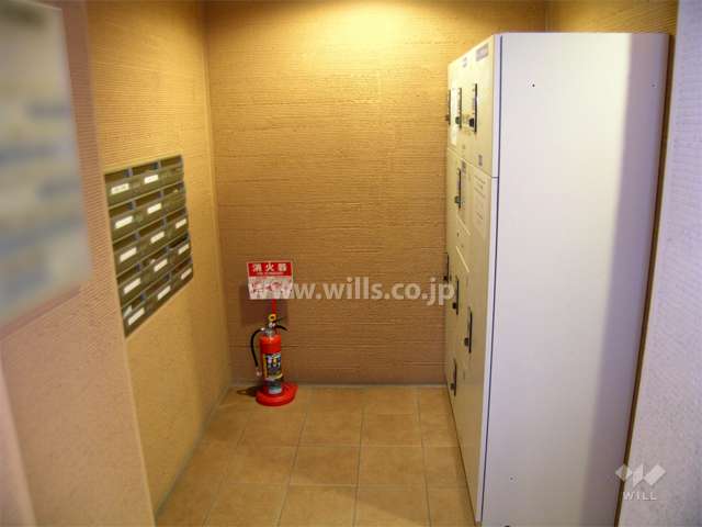 宅配ボックスと共用ポスト