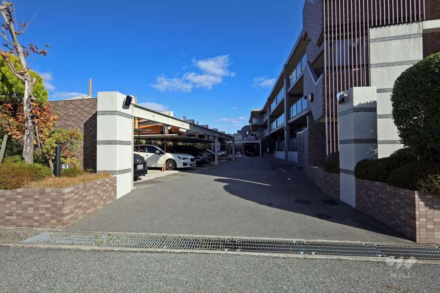 敷地内駐車場（屋外機械式）
