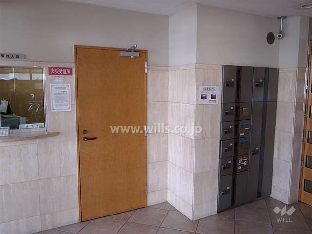 管理人室と宅配ボックス